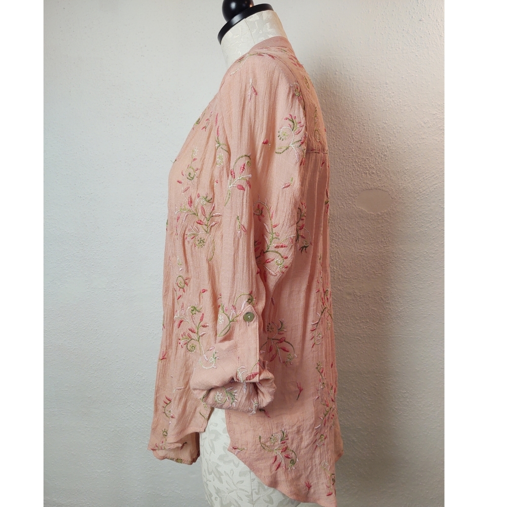 Anthropologie Fig and Flower Embroidered Tunic Blouse Roll Tab Button Front Pink - Picture 10 of 14